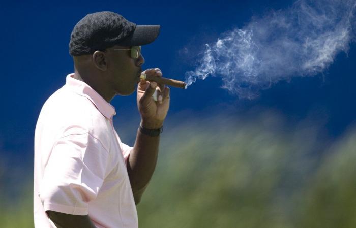 El director de 'Space Jam' despedaza la secuela, 'Space Jam: Nuevas Leyendas'