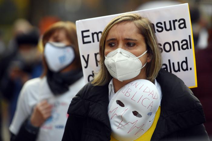 El discurso de un pediatra indignado por las declaraciones de Ayuso que triunfa en Twitter