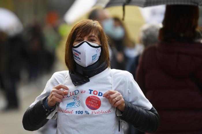 El discurso de un pediatra indignado por las declaraciones de Ayuso que triunfa en Twitter