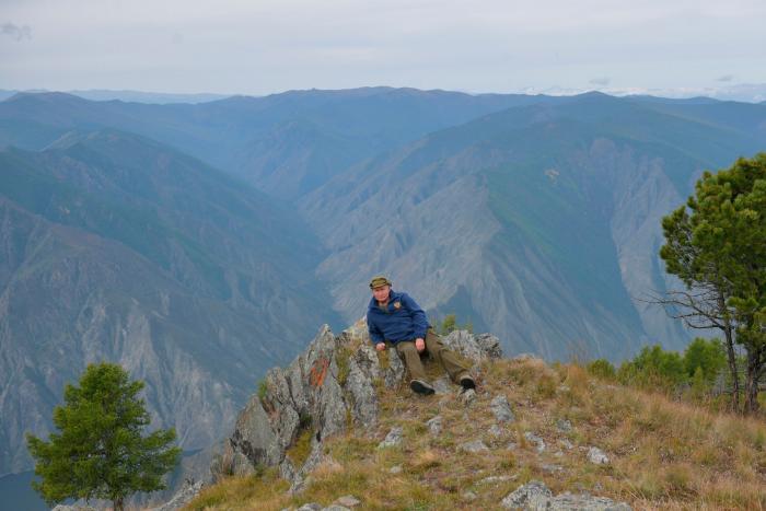 Putin cumple 67 años y lo celebra con un posado en Siberia