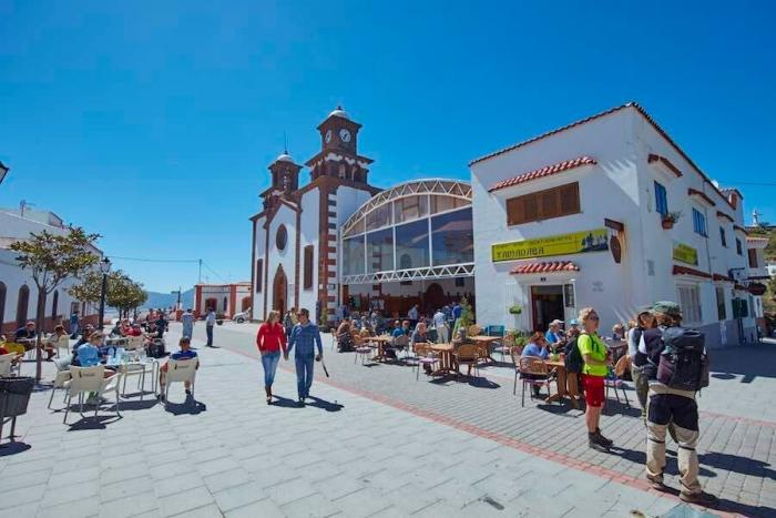 España espera visitas: cómo se prepara el país para volver a ser 'destino seguro'