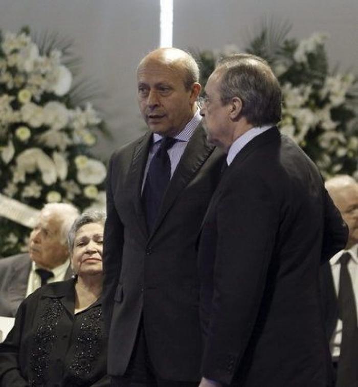 Muerte de Alfredo Di Stéfano: Miles de personas acuden a visitar su capilla ardiente (FOTOS)