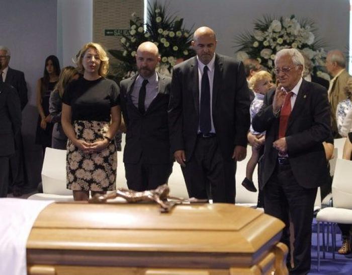 Muerte de Alfredo Di Stéfano: Miles de personas acuden a visitar su capilla ardiente (FOTOS)