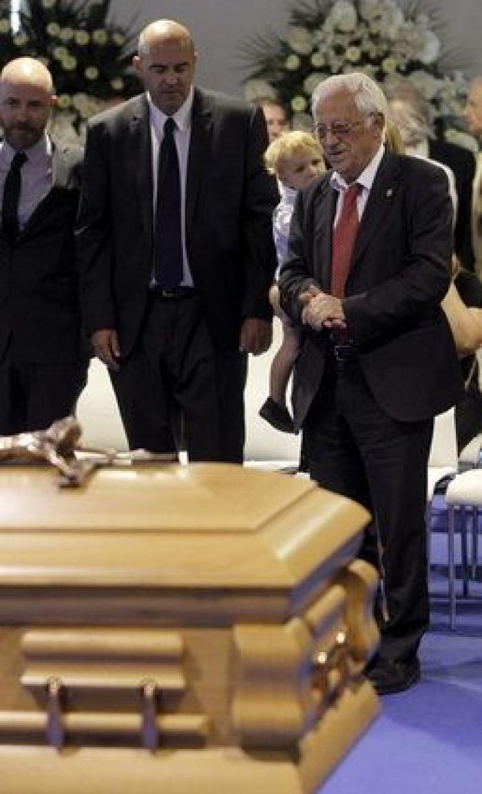 Muerte de Alfredo Di Stéfano: Miles de personas acuden a visitar su capilla ardiente (FOTOS)