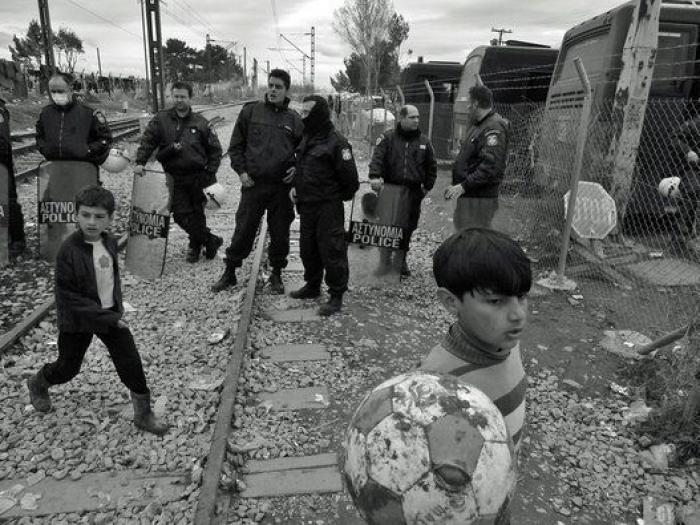 La vida de los niños en el campamento de refugiados de Idomeni