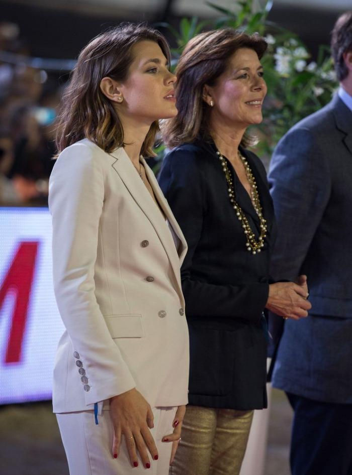 Carlota Casiraghi ya es madre: la hija de Carolina de Mónaco tiene a su primer bebé (FOTOS)