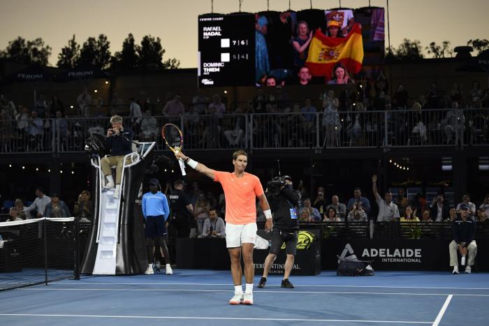 Ni mascarillas, ni distancia en un partido de Nadal: estas fotos no son de 2019 sino de hoy