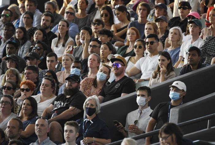 Ni mascarillas, ni distancia en un partido de Nadal: estas fotos no son de 2019 sino de hoy