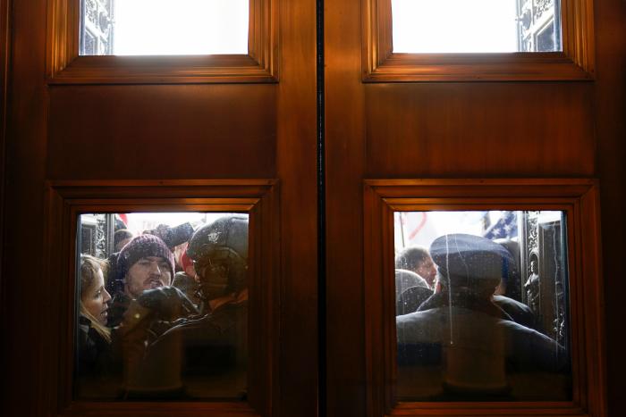 Chuck Norris aclara que no formó parte del asalto al Capitolio