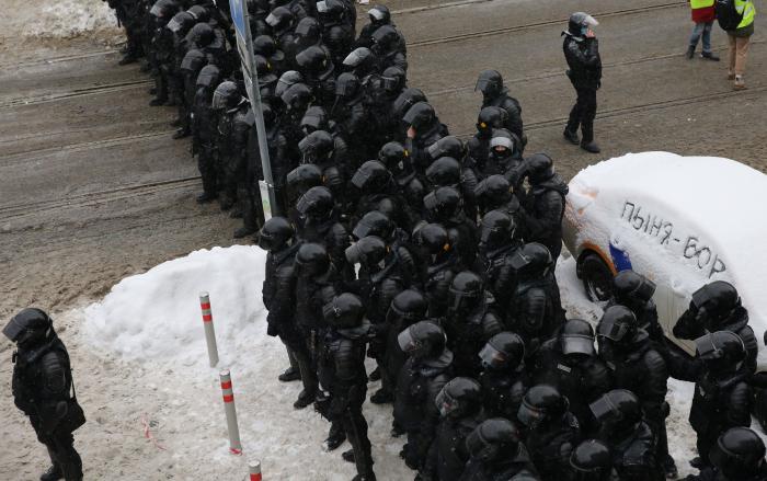 Amnistía denuncia la "persecución despiadada" de los seguidores de Navalny al año de su arresto