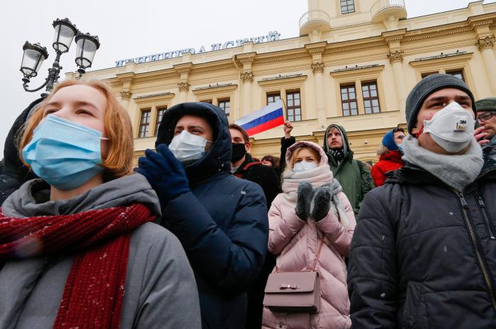 Amnistía denuncia la "persecución despiadada" de los seguidores de Navalny al año de su arresto