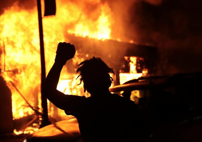 Por qué no es lo mismo ser antifascista en EEUU que en Europa