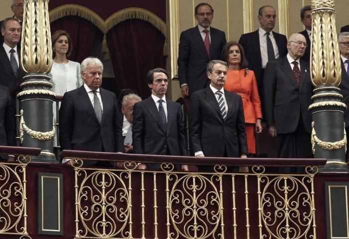 Montajes de Froilán en la ventana y más humor sobre la coronación (TUITS)