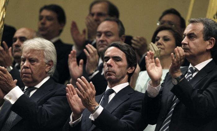 Montajes de Froilán en la ventana y más humor sobre la coronación (TUITS)