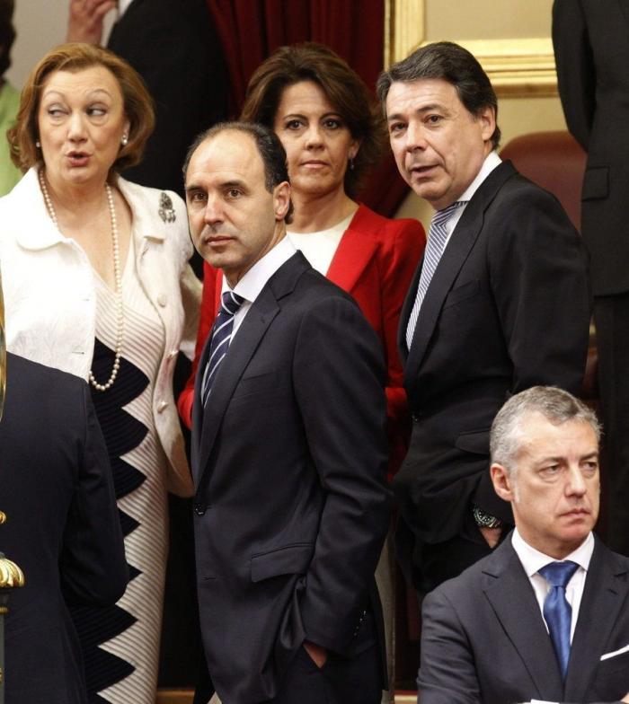 Montajes de Froilán en la ventana y más humor sobre la coronación (TUITS)