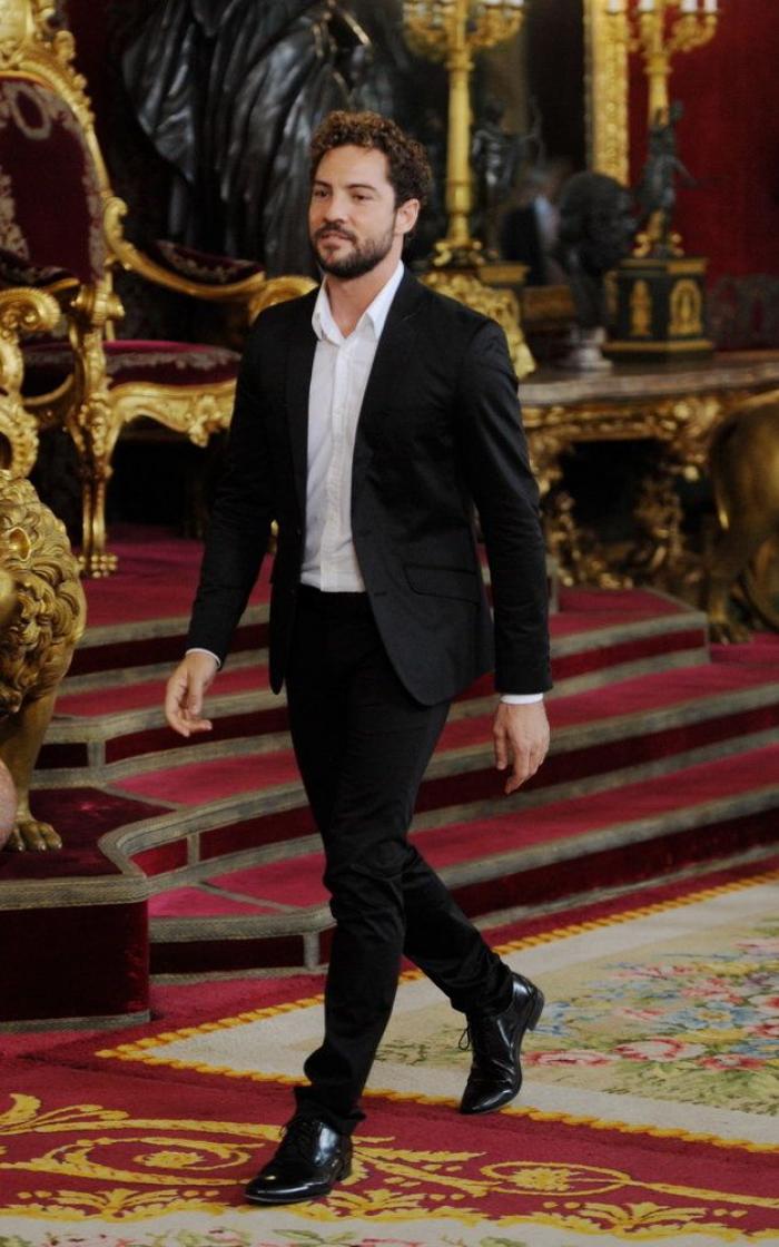 De la realeza a la realidad: El primer día del reinado de Felipe VI