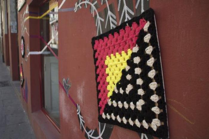 Lanzan objetos a Ignacio Aguado (C's) en un acto contra la okupación en Lavapiés (Madrid)