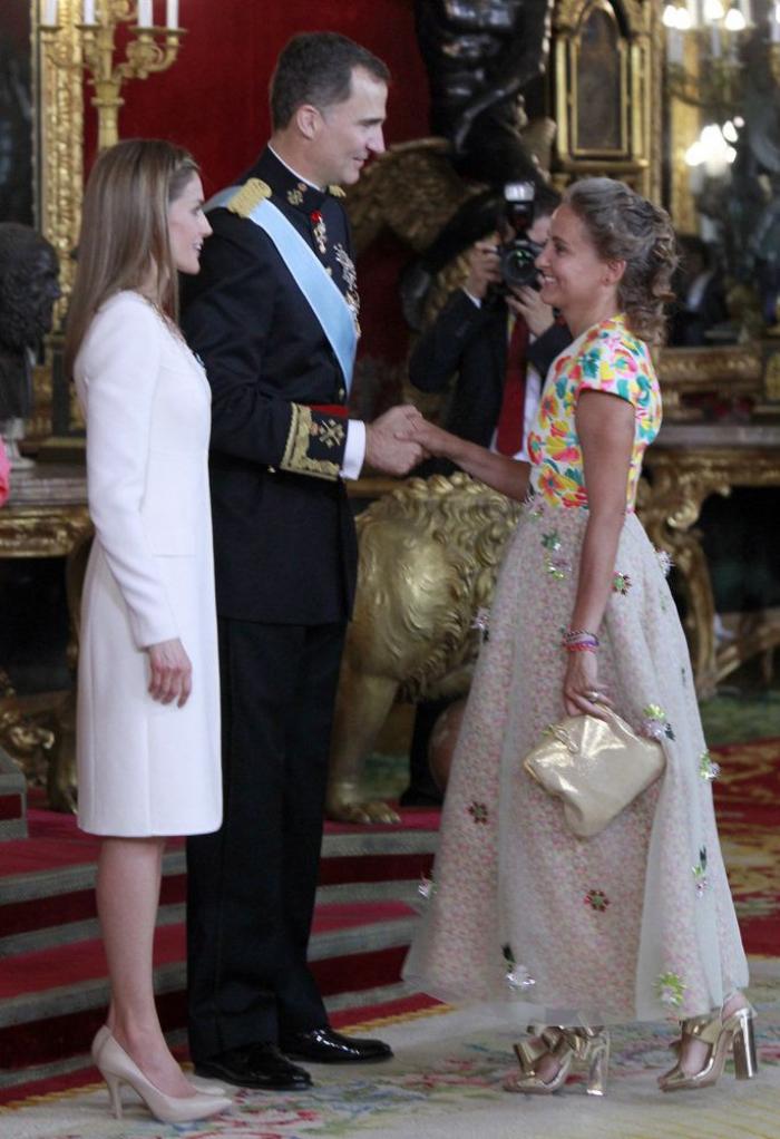 De la realeza a la realidad: El primer día del reinado de Felipe VI