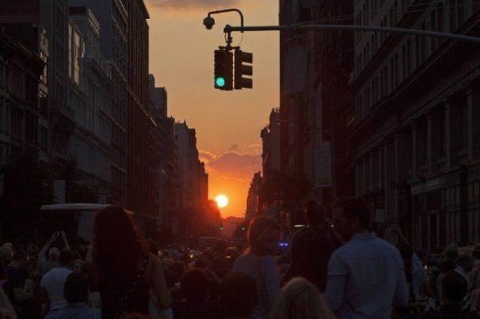 Manhattanhenge: la fascinante alineación solar con las calles de Manhattan (FOTOS)