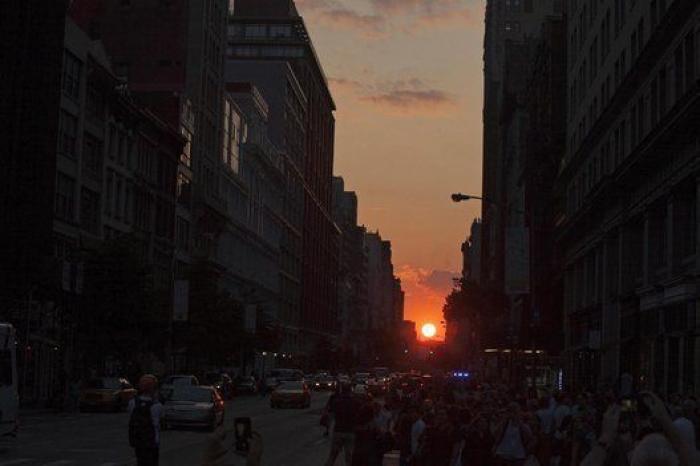 Manhattanhenge: la fascinante alineación solar con las calles de Manhattan (FOTOS)