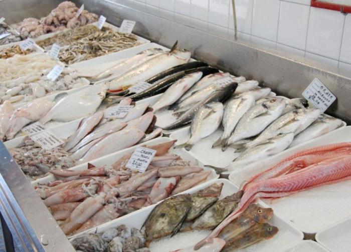 Cosas que sí y que no puedes hacer durante la cena