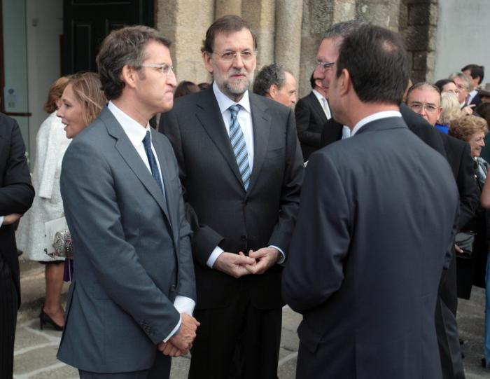 El PP acusa a Sánchez de darle "cinco portazos" a Feijóo