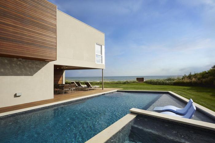 La espectacular casa de 18 millones que Rihanna quiere comprar para sus vacaciones