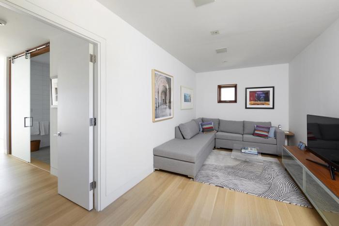 La espectacular casa de 18 millones que Rihanna quiere comprar para sus vacaciones