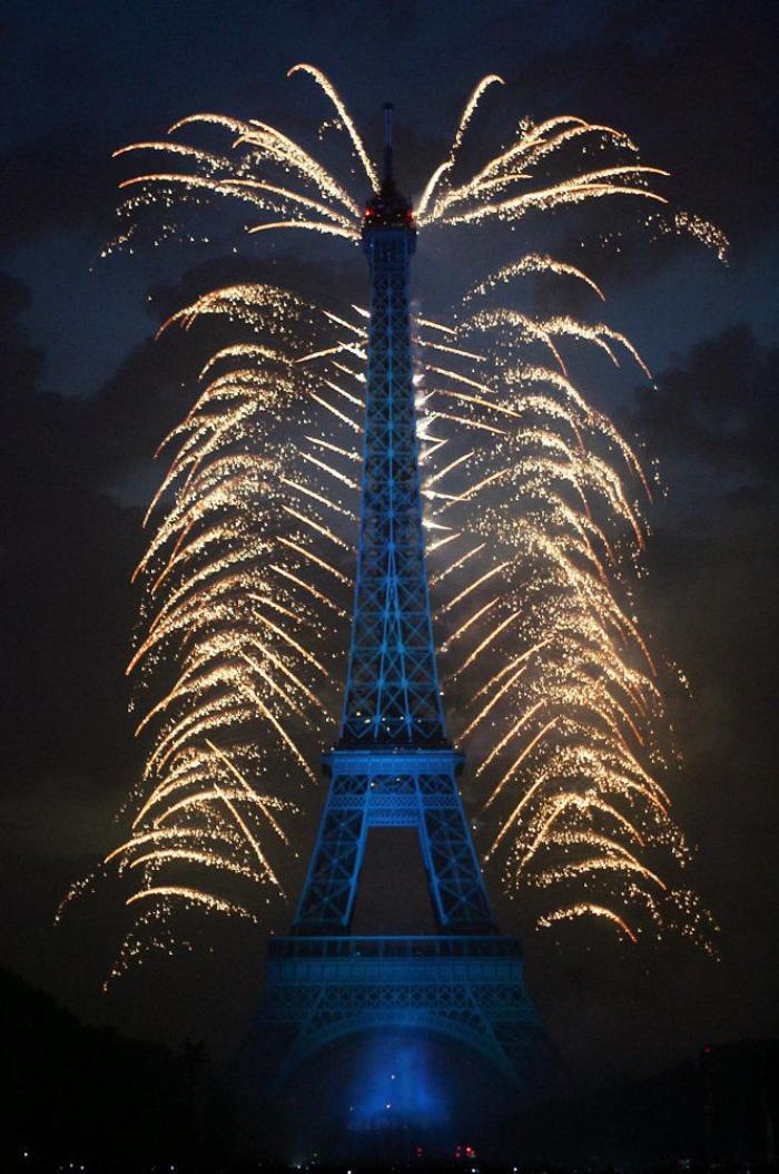 Un cristal a prueba de balas rodeará la Torre Eiffel ante posibles ataques