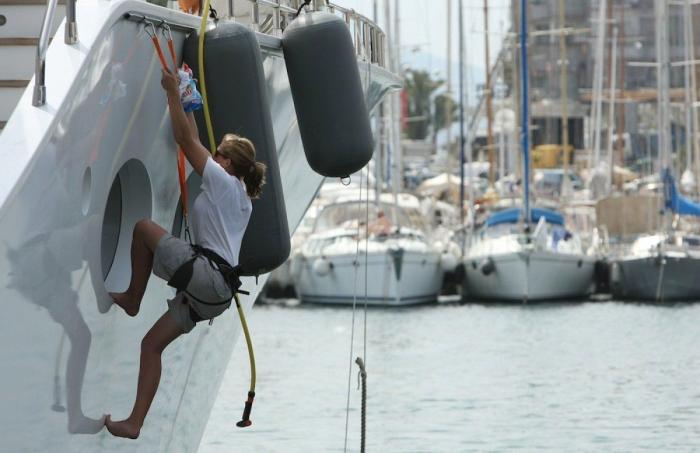 13 razones por las que no pisar una piscina pública en verano