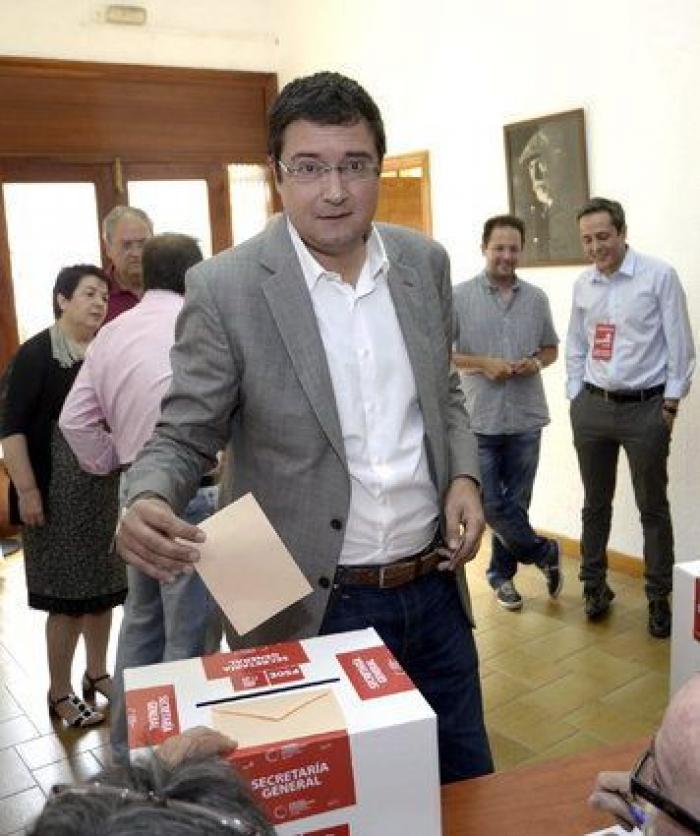 El 32% de los militantes del PSOE han votado a su líder en las mesas constituidas