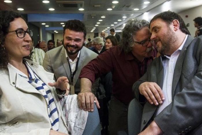 El PP ganaría las elecciones y Unidos Podemos superaría al PSOE en votos y escaños