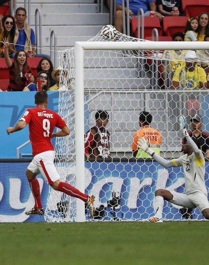 El gol de James Rodríguez, el mejor gol del Mundial 2014