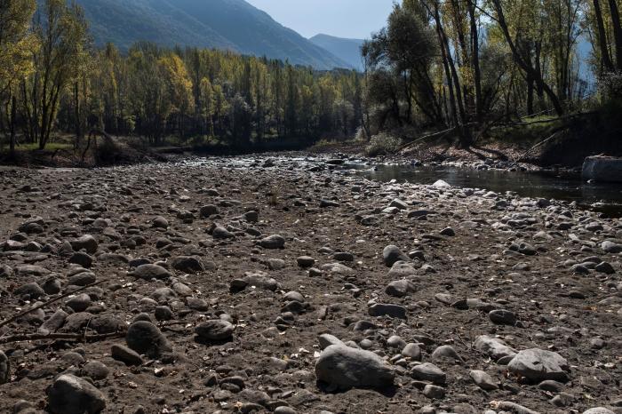 Pozos ilegales, falta de gestión y derroche: la sequía es algo más que la falta de lluvia