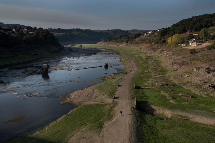 Pozos ilegales, falta de gestión y derroche: la sequía es algo más que la falta de lluvia
