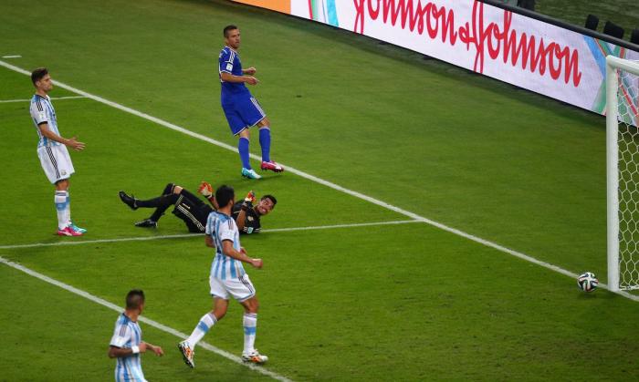 El gol de James Rodríguez, el mejor gol del Mundial 2014