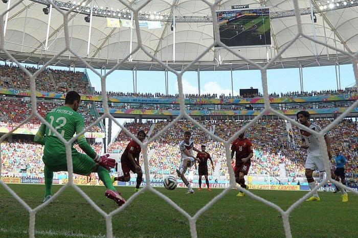 El gol de James Rodríguez, el mejor gol del Mundial 2014