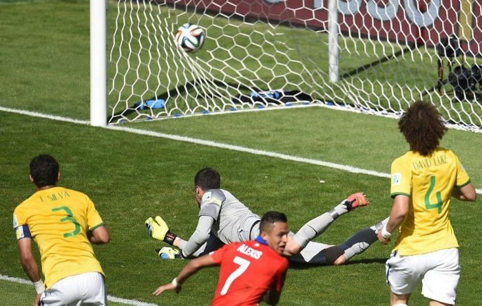 El gol de James Rodríguez, el mejor gol del Mundial 2014