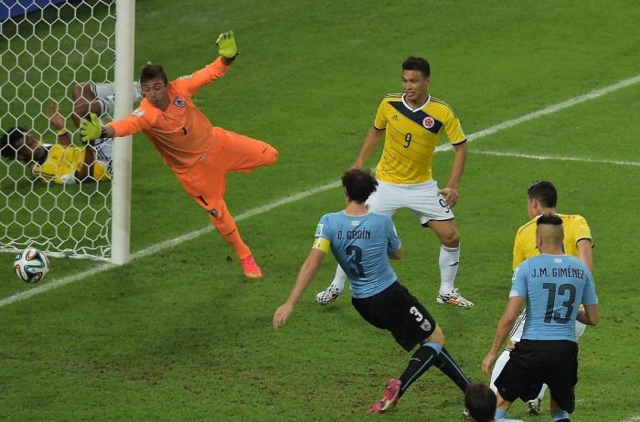 El gol de James Rodríguez, el mejor gol del Mundial 2014