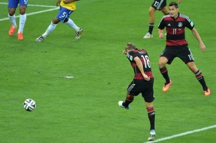 El gol de James Rodríguez, el mejor gol del Mundial 2014
