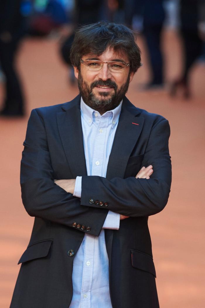 El mensaje de Jordi Évole a Almeida y Ayuso tras el homenaje del Atlético a Almudena Grandes