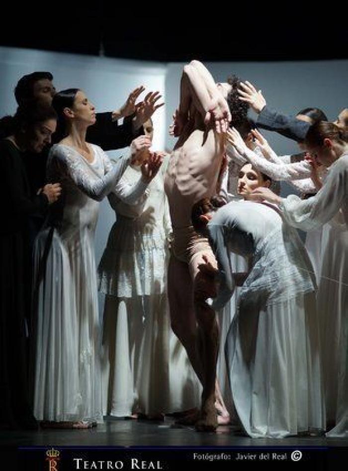 Costillas que cantan ópera