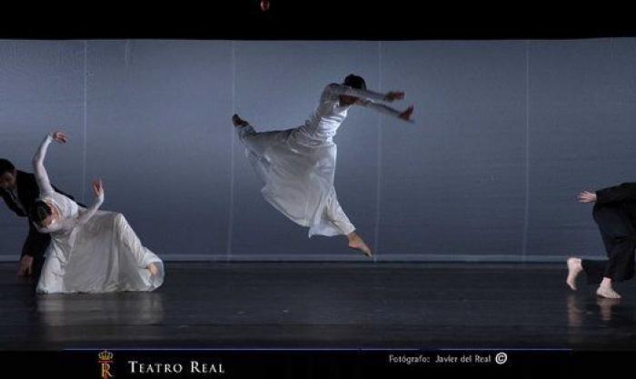 Costillas que cantan ópera