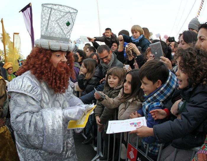 Directo: Cabalgata de Reyes 2014 (FOTOS, TUITS)