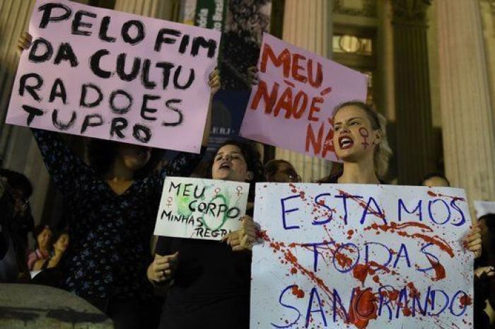 La violación colectiva a una joven consterna Brasil y expande la indignación en las calles