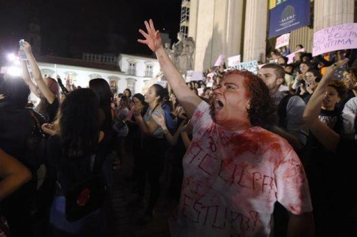 La violación colectiva a una joven consterna Brasil y expande la indignación en las calles