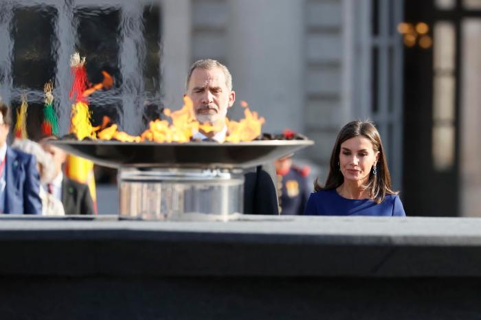 Felipe VI: "No están solos, su duelo es el nuestro"