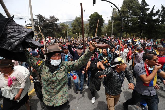 El ultimátum de una comunidad indígena obliga a evacuar una estación de un oleoducto en Perú