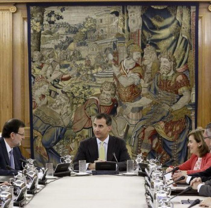 Felipe VI preside por primera vez el consejo de ministros (FOTOS)