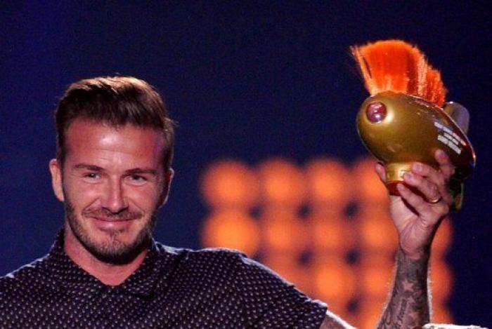 David Beckham dorado: el futbolista, bañado en oro en los premios Nickelodeon (FOTOS)